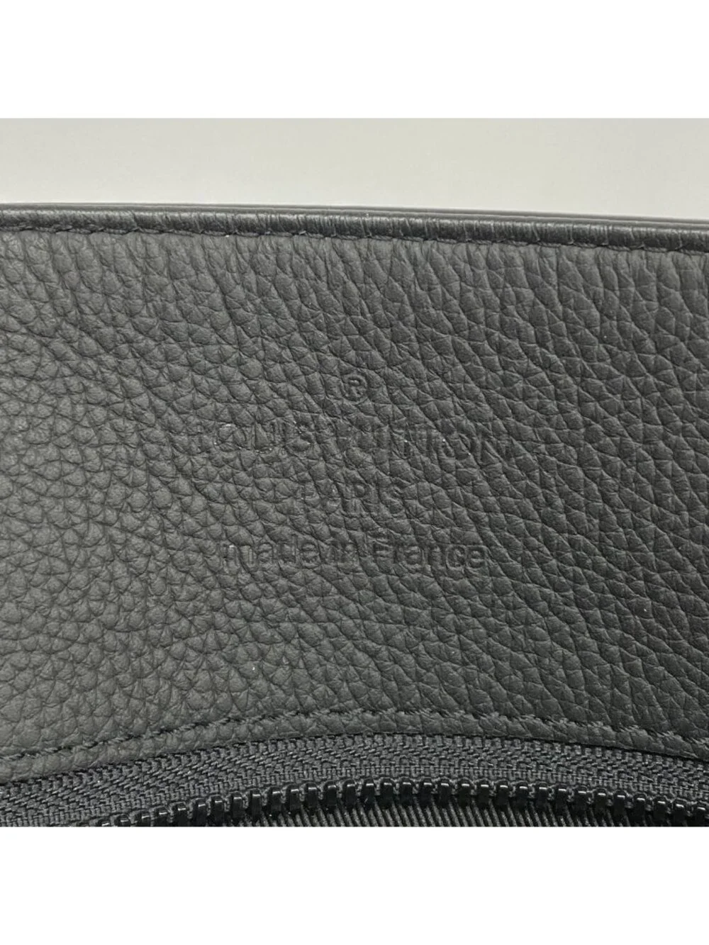 Louis Vuitton Tote Bag LV Aerogram Pilot Black